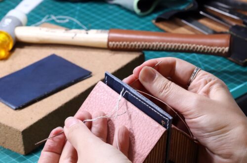 Produzione di accessori in pelle